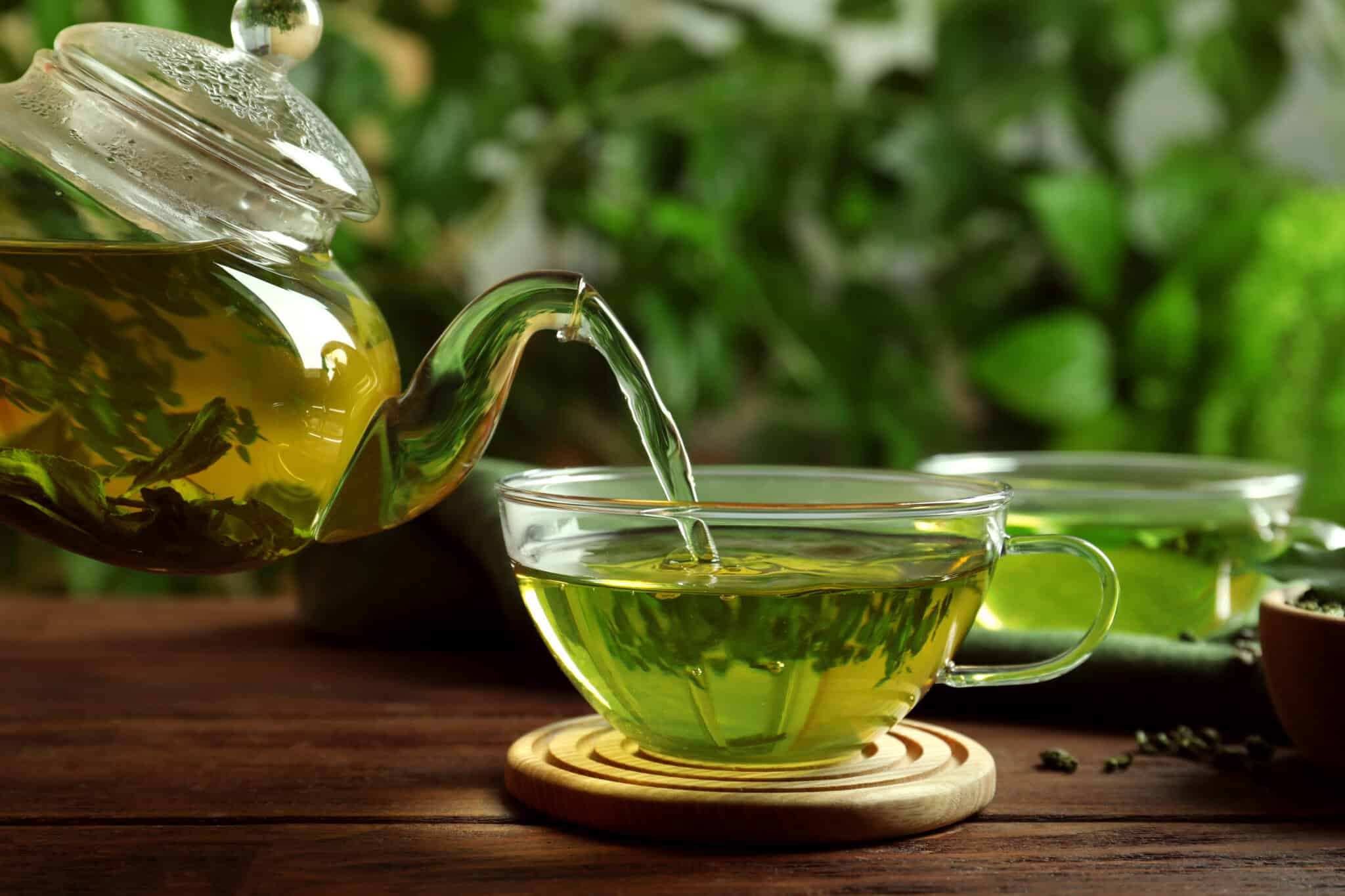 Is Green Tea Good for Your Teeth? Benefits for Oral Health - Dentistry ...
